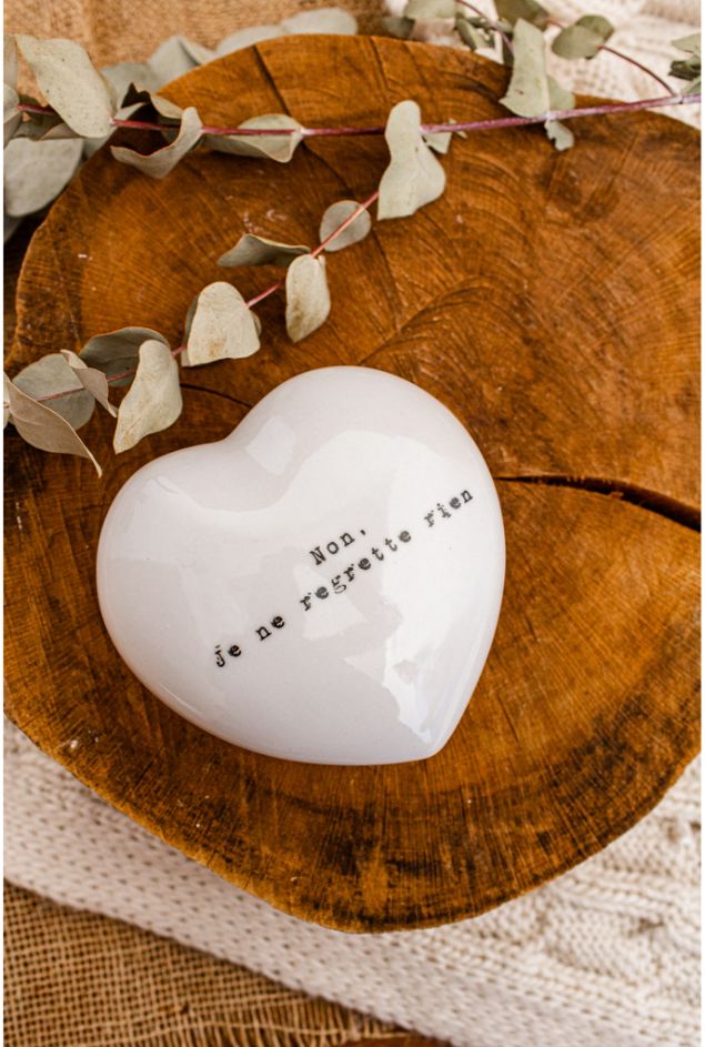 Coração Decorativo Non, Je Ne Regrette Rien Greghi Design Coração Decorativo Non, Je Ne Regrette Rien Greghi Design