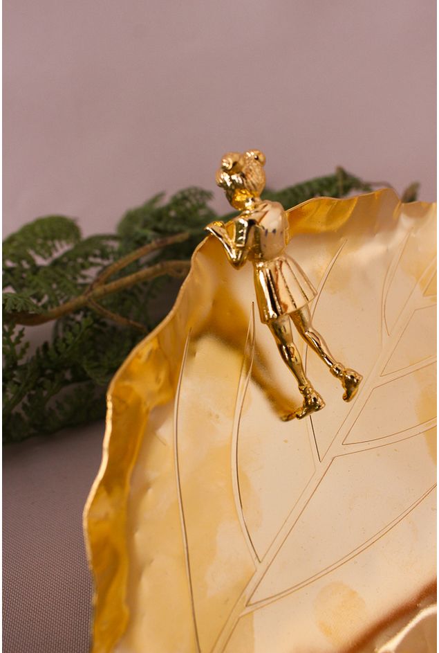 Folha Ouro Decorativa Menina Curiosa GG Nara Ota Folha Ouro Decorativa Menina Curiosa GG Nara Ota
