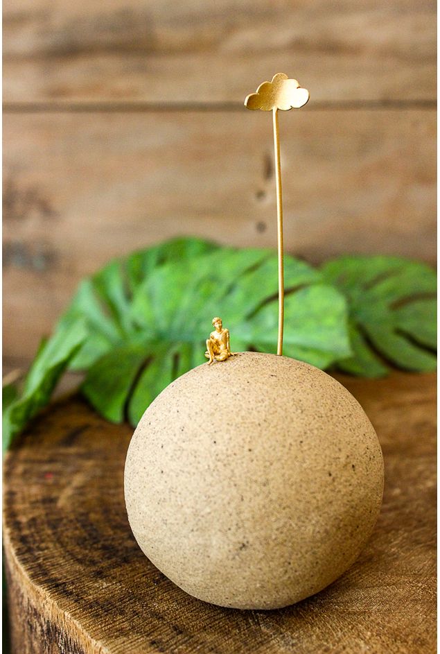 Mundinho Mini O Menino Que Sonhava Com As Nuvens - DZT Mundinho Mini O Menino Que Sonhava Com As Nuvens Mundinho Mini O Menino Que Sonhava Com As Nuvens - DZT Mundinho Mini O Menino Que Sonhava Com As Nuvens