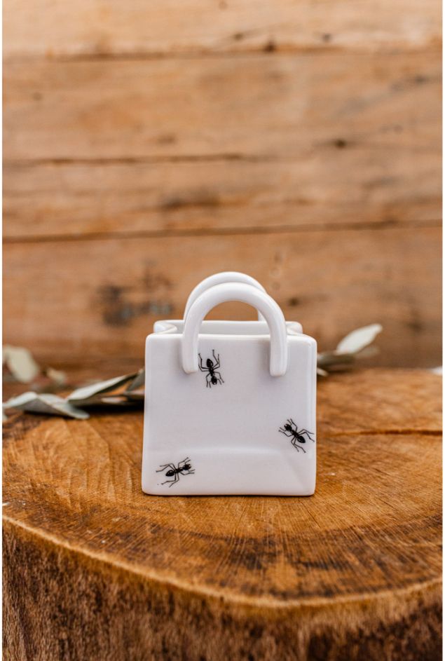 Porta Sachê Formigas Greghi Design Porta Sachê Formigas Greghi Design