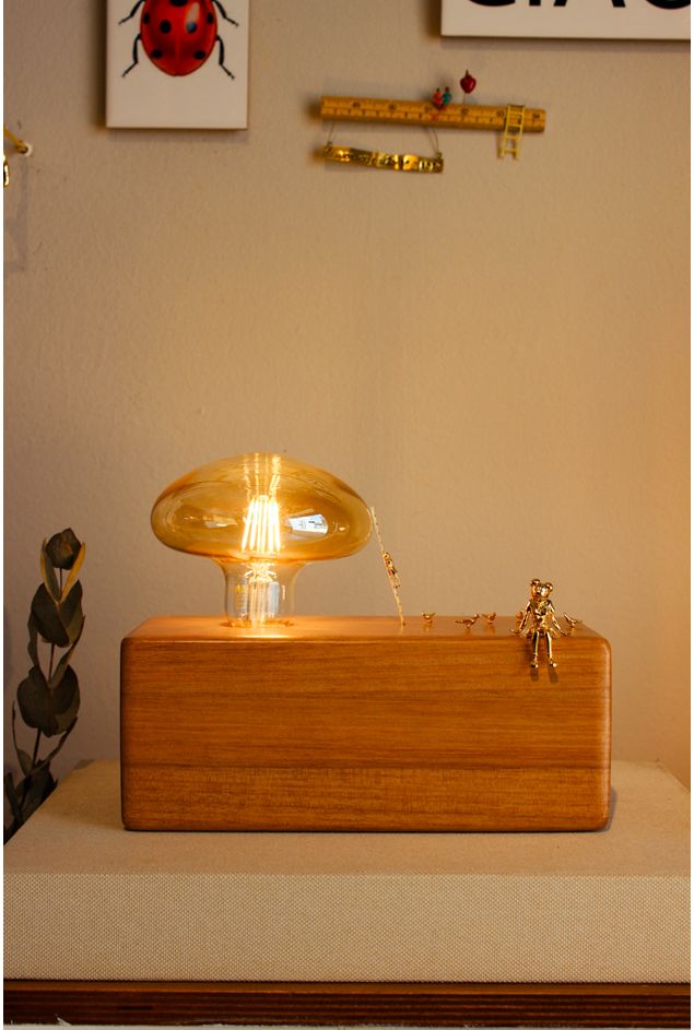 Luminária Jardim Secreto Madeira Nara Ota Luminária Jardim Secreto Madeira Nara Ota