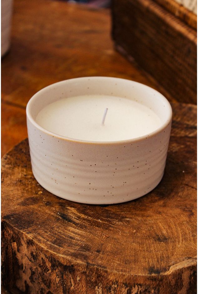 Vela Com Suporte de Cerâmica II Vela Com Suporte de Cerâmica II