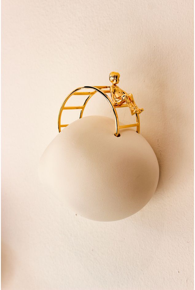 Nuvem Com Menino Na Escada Nara Ota Nuvem Com Menino Na Escada Nara Ota