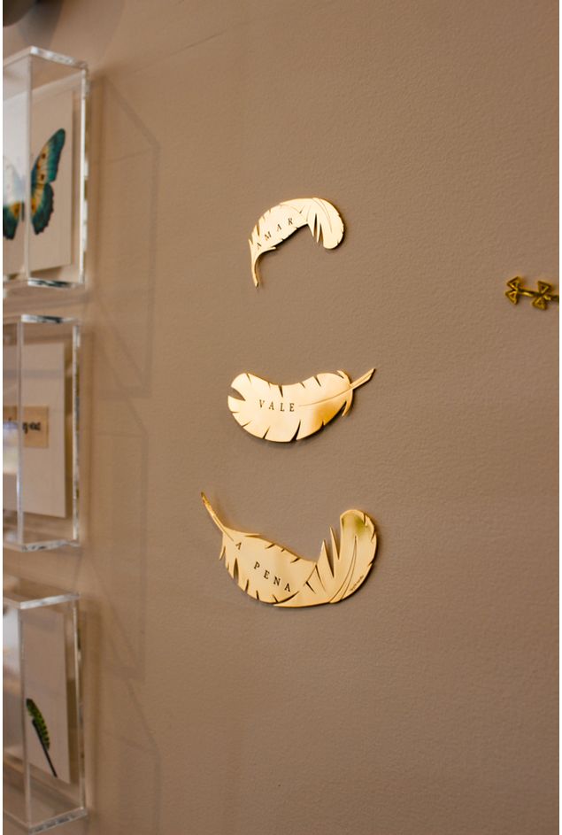 Escultura de Parede Amar Vale a Pena Paty Fernandes Escultura de Parede Amar Vale a Pena Paty Fernandes