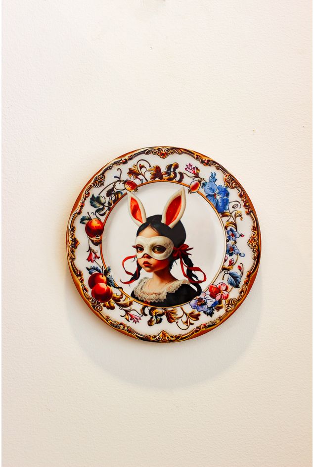 Azulejo Redondo Bunny Girl Greghi Design Azulejo Redondo Bunny Girl Greghi Design