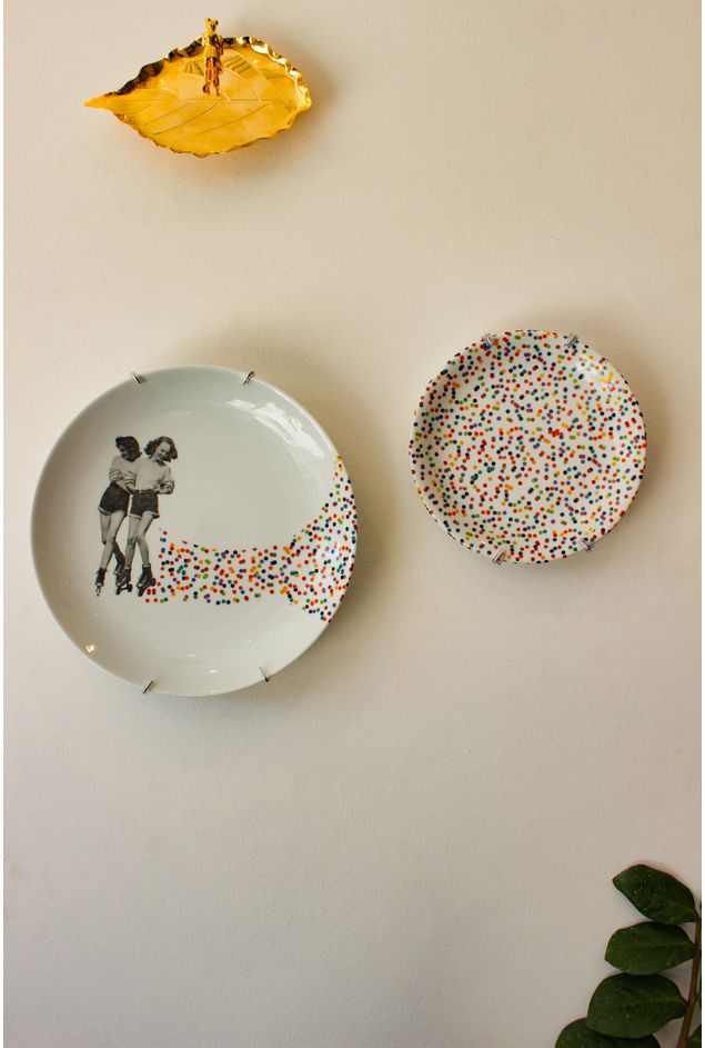 Painel de Pratos Patinadoras Greghi Design Painel de Pratos Patinadoras Greghi Design