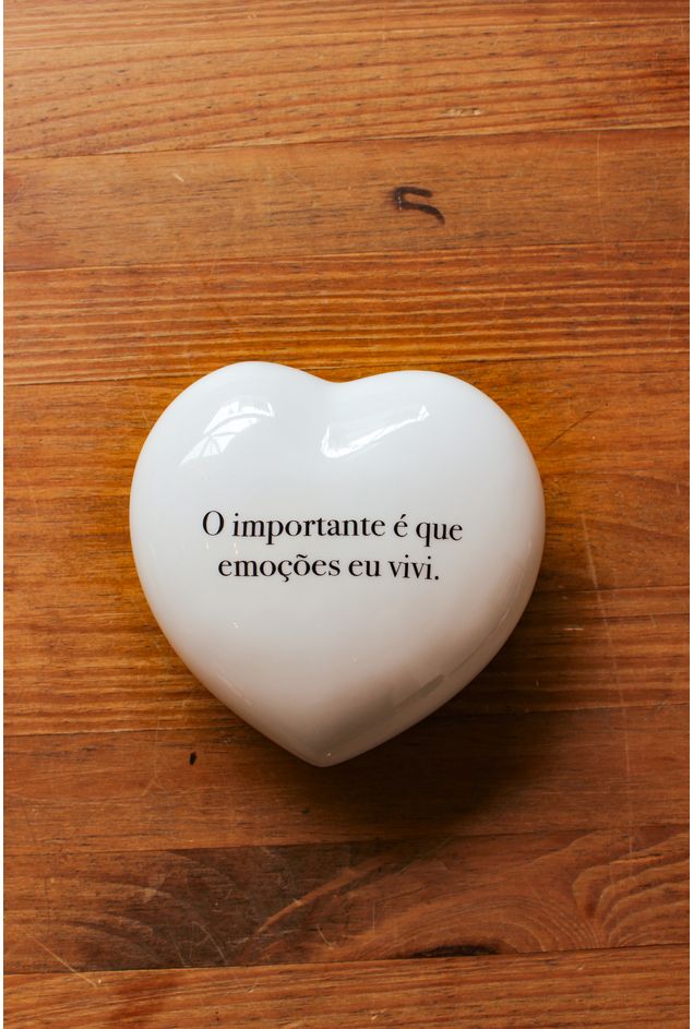 Coração Decorativo O Importante É Que Emoções Eu Vivi Greghi Design Coração Decorativo O Importante É Que Emoções Eu Vivi Greghi Design