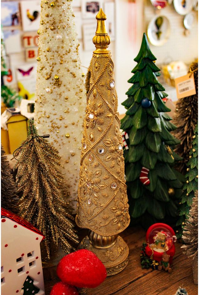 Árvore Decorativa de Mesa Dourada Luxo Natal Árvore Decorativa de Mesa Dourada Luxo Árvore Decorativa de Mesa Dourada Luxo Natal Árvore Decorativa de Mesa Dourada Luxo