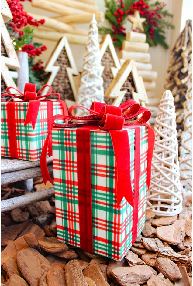 Caixa de Presente Xadrez Tecido G Natal Caixa de Presente Xadrez Tecido G Caixa de Presente Xadrez Tecido G Natal Caixa de Presente Xadrez Tecido G