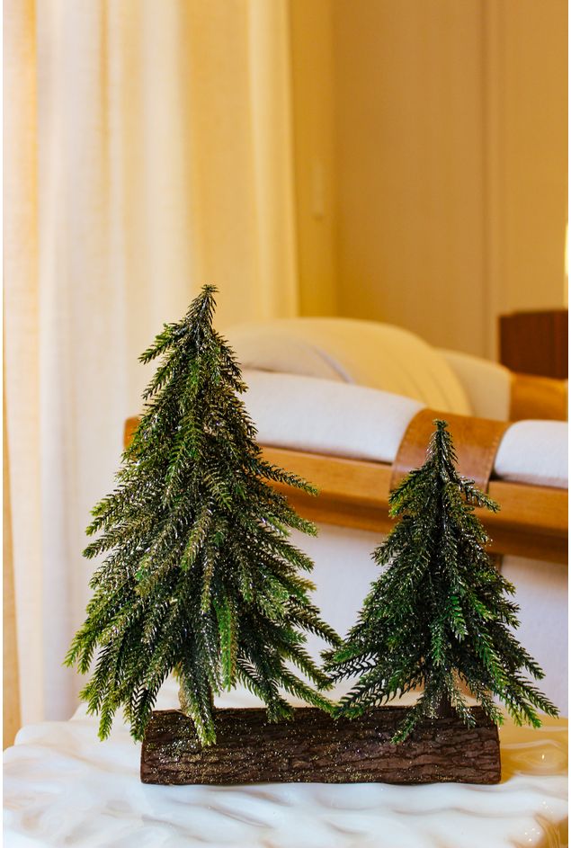 Tronquinho Dupla de Árvores Brilhante Natal Tronquinho Dupla de Árvores Brilhante Tronquinho Dupla de Árvores Brilhante Natal Tronquinho Dupla de Árvores Brilhante