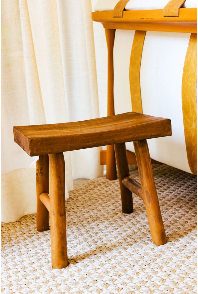 Banquinho Chinês em Madeira Banquinho Chinês em Madeira