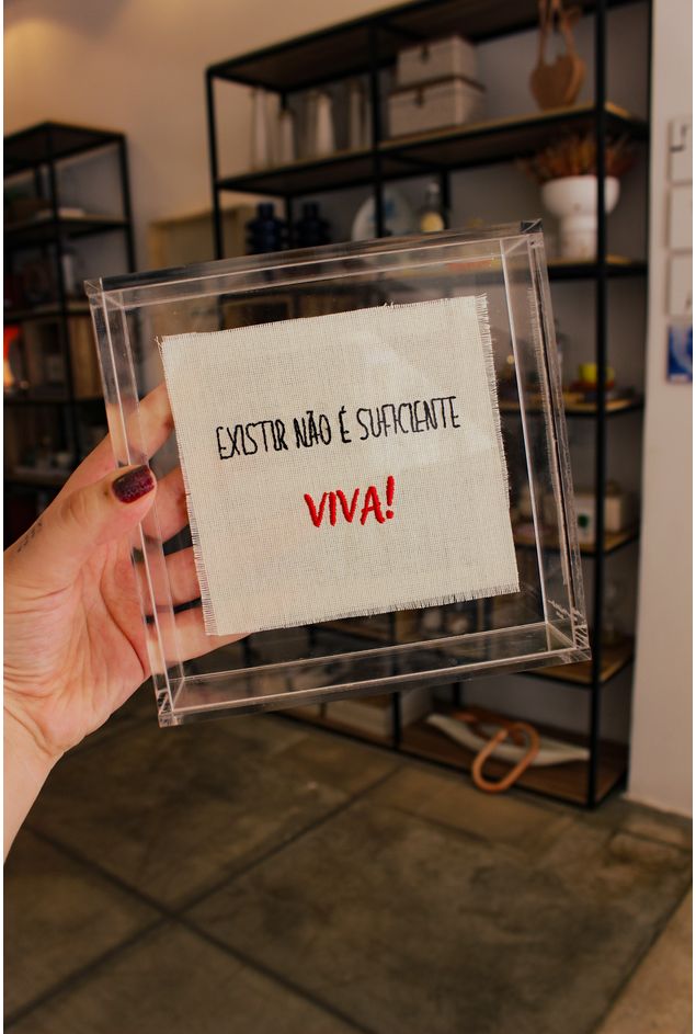 Quadro Acrílico Bordado Viva Casa Lova