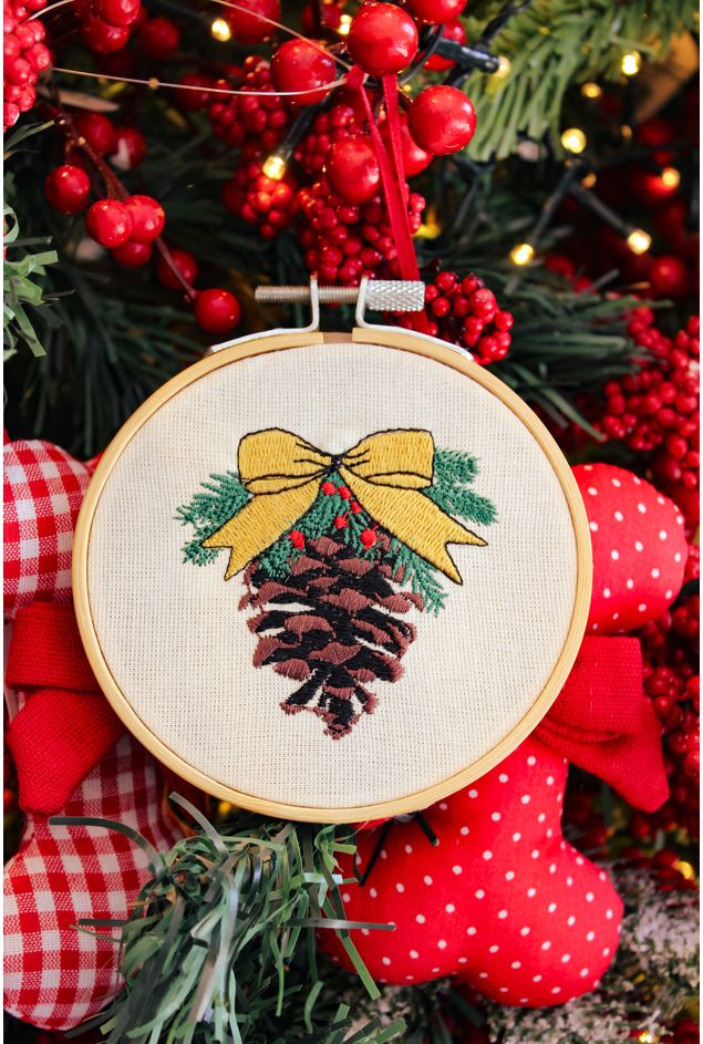 Bastidor Bordado Pinha Ø11 Mimo Galeria Bastidor Bordado Pinha Ø11 Mimo Galeria