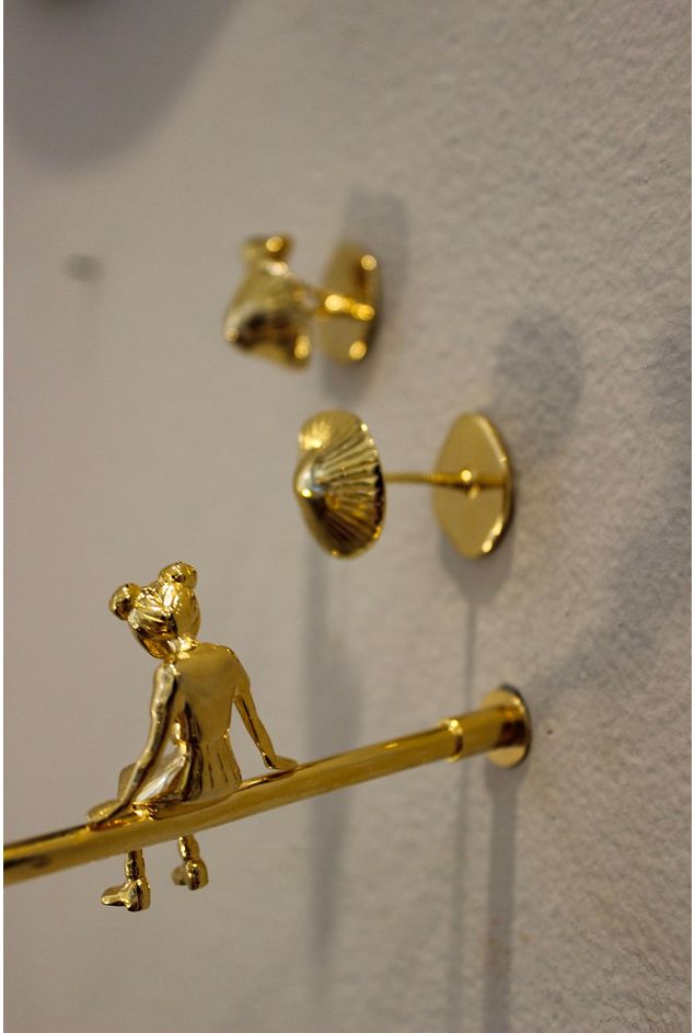 Escultura-de-Parede-Cogumelo-Ouro--3-.jpg Escultura-de-Parede-Cogumelo-Ouro--3-.jpg