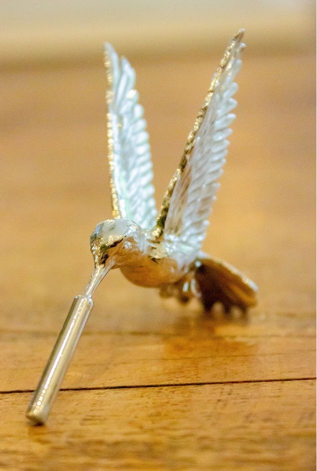 Escultura-de-Parede-Beija-Flor-Niquel--8-.jpg Escultura-de-Parede-Beija-Flor-Niquel--8-.jpg