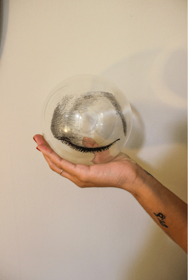 Esfera de Vidro Olho Fechado G Greghi Design Esfera de Vidro Olho Fechado G Greghi Design