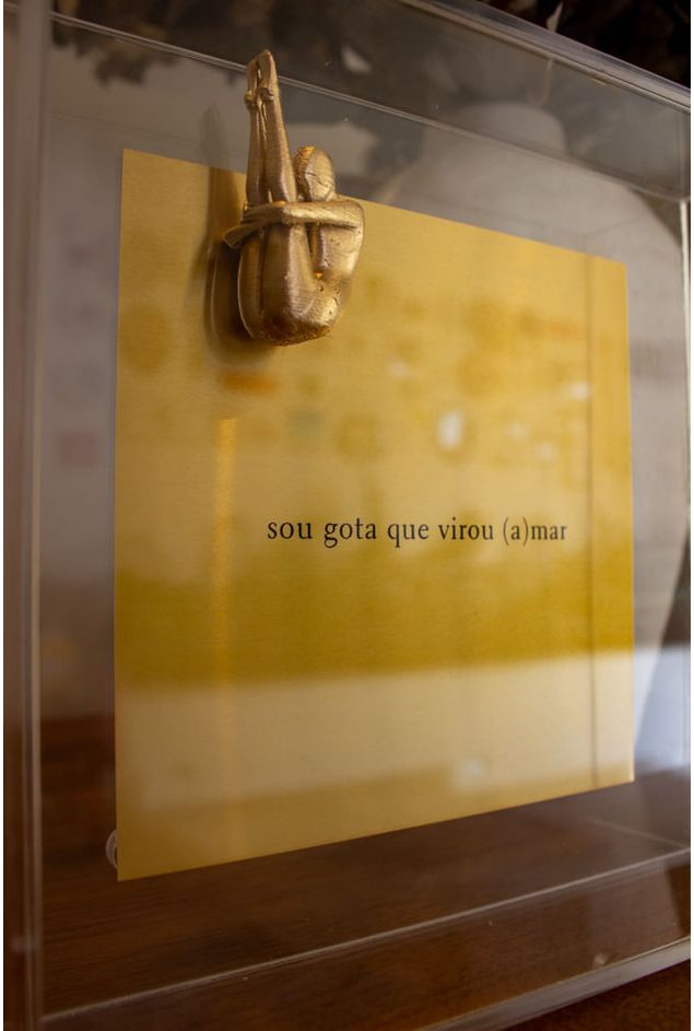 Quadro-Acrilico-Sou-Gota-Que-Virou--a-mar-1