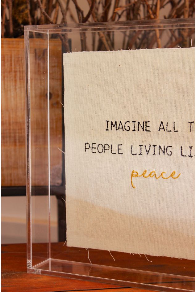 Quadro Acrílico Bordado Imagine All The People Mimo Galeria Quadro Acrílico Bordado Imagine All The People Mimo Galeria