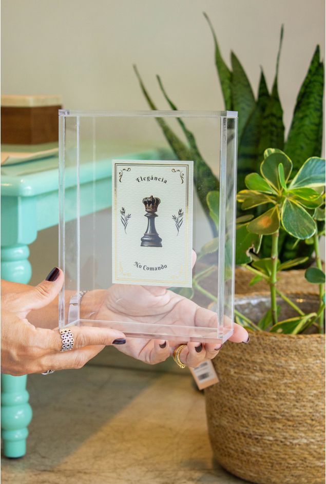 Quadro-Acrilico-Elegancia-no-Comando.jpg Quadro-Acrilico-Elegancia-no-Comando.jpg