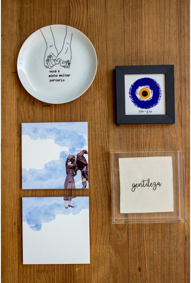 Combinação de Parede Parceria e Poesia Combinação de Parede Parceria e Poesia