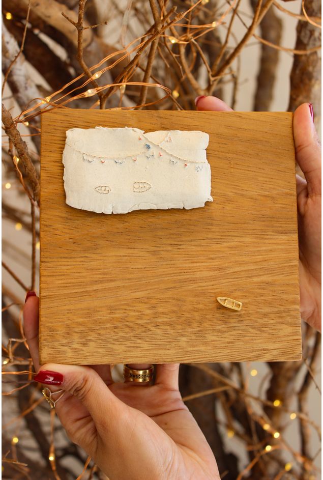 Escultura de Parede Canoa Ouro - Exclusivo Mimo e DZT Escultura de Parede Canoa Ouro - Exclusivo Mimo e DZT