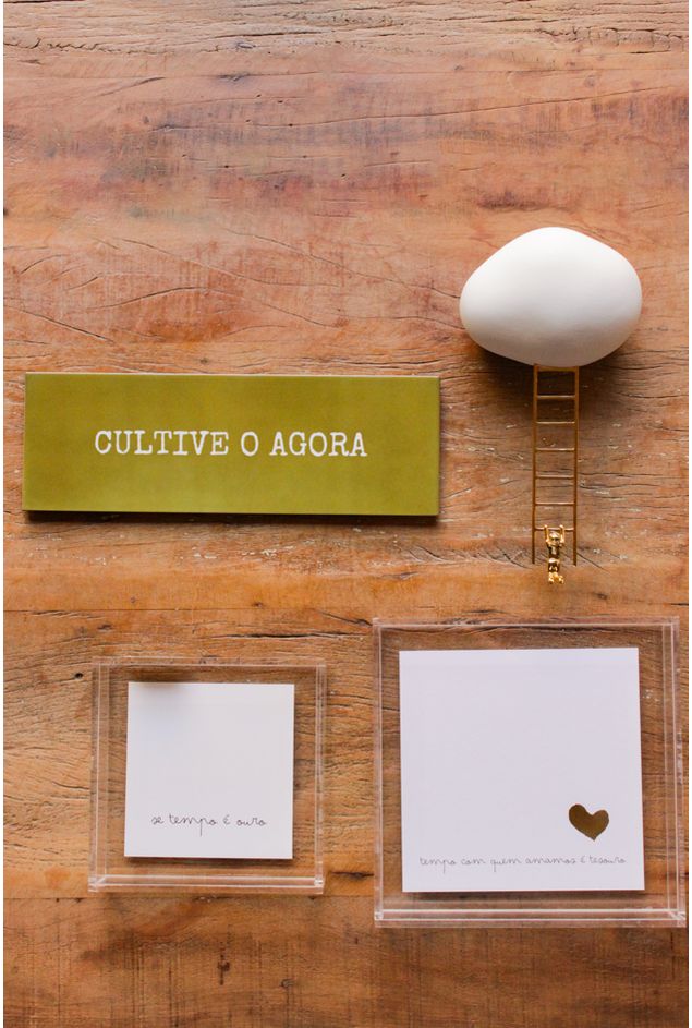 Combinacao-de-Parede-Tempo-Presente Combinacao-de-Parede-Tempo-Presente