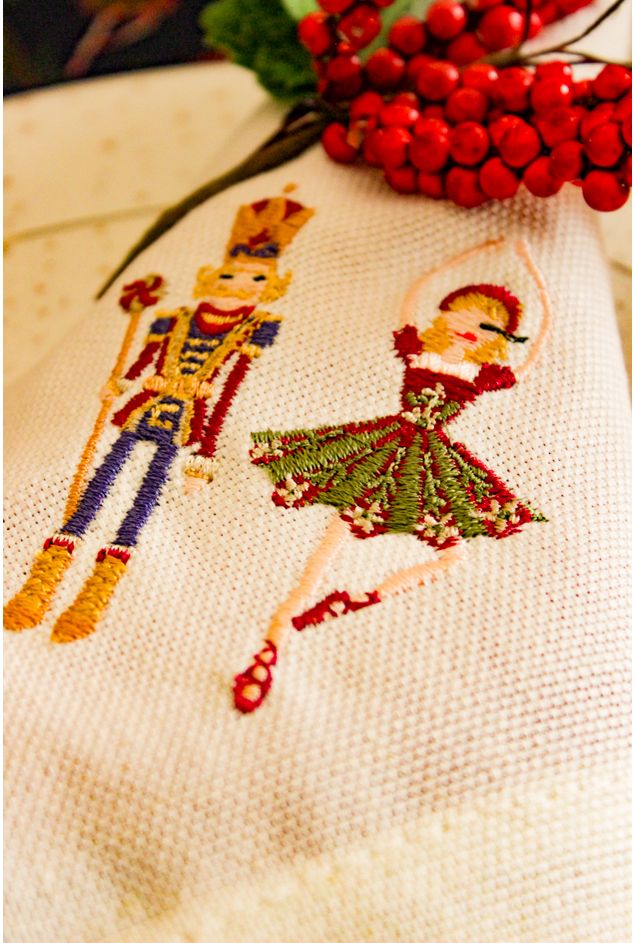 Guardanapo-Bordado-Xmas-Ballet--3-