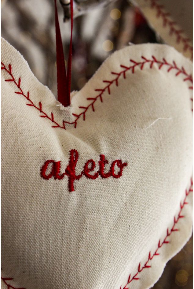 Kit-Coracao-Bordado-Afeto-Fartura-e-Prosperidade--2-