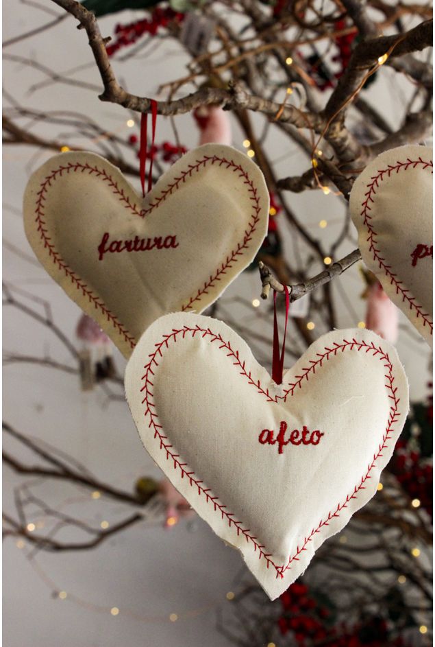 Kit-Coracao-Bordado-Afeto-Fartura-e-Prosperidade--4-