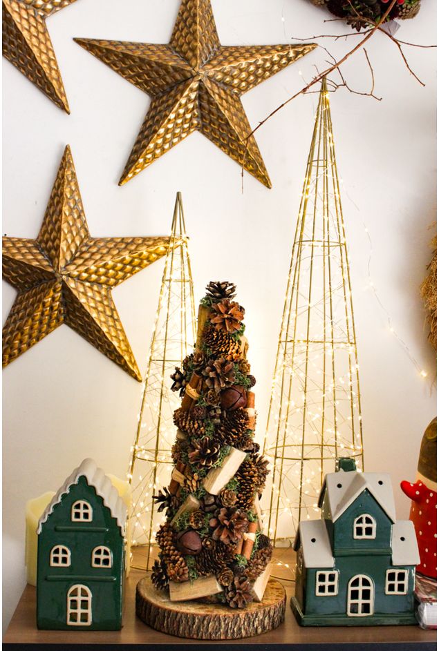 Mini-Arvore-com-Pinhas-e-Folhas-Verde-e-Tons-Terrosos-Natal--3-