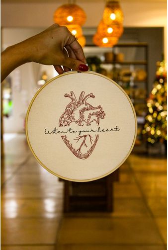 Bastidor-Bordado-Listen-To-You-Heart-Mimo-Galeria