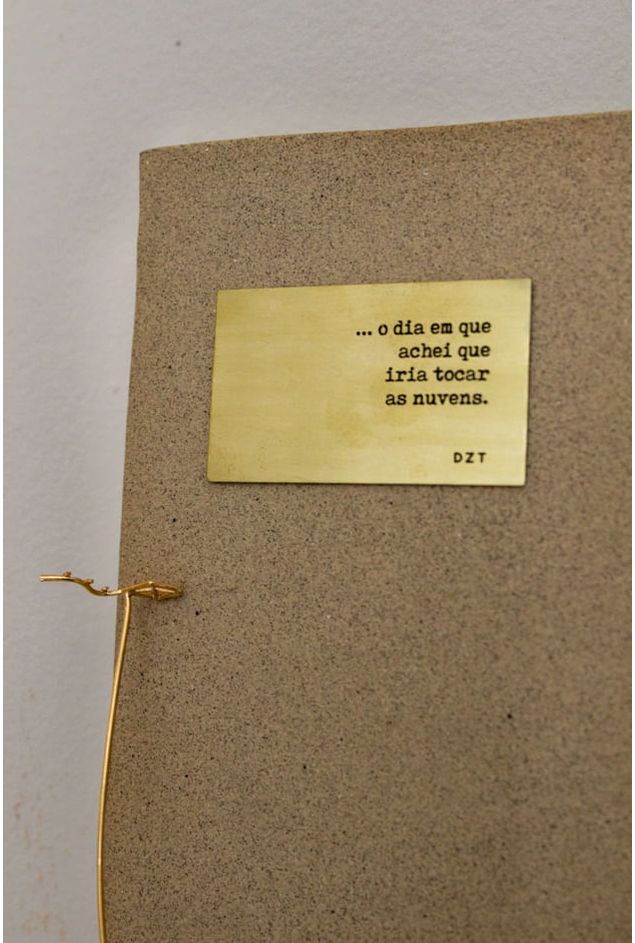 Mundinho-As-Nuvens---DZT--1-