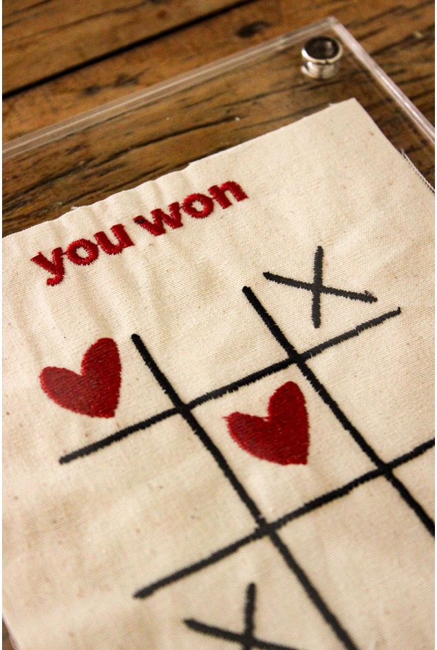 Quadro-acrilico-jogo-do-amor-mimo-galeria--2-