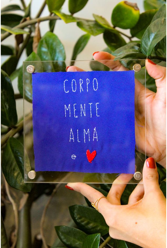 Quadro Acrílico Corpo, Mente, Alma e Coração Mimo Galeria Quadro Acrílico Corpo, Mente, Alma e Coração Mimo Galeria