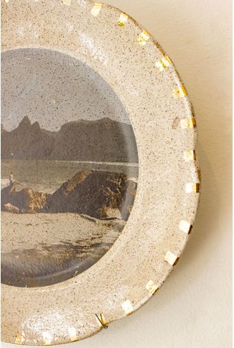 Prato-decorativo-em-ceramica-Ipanema-com-borda