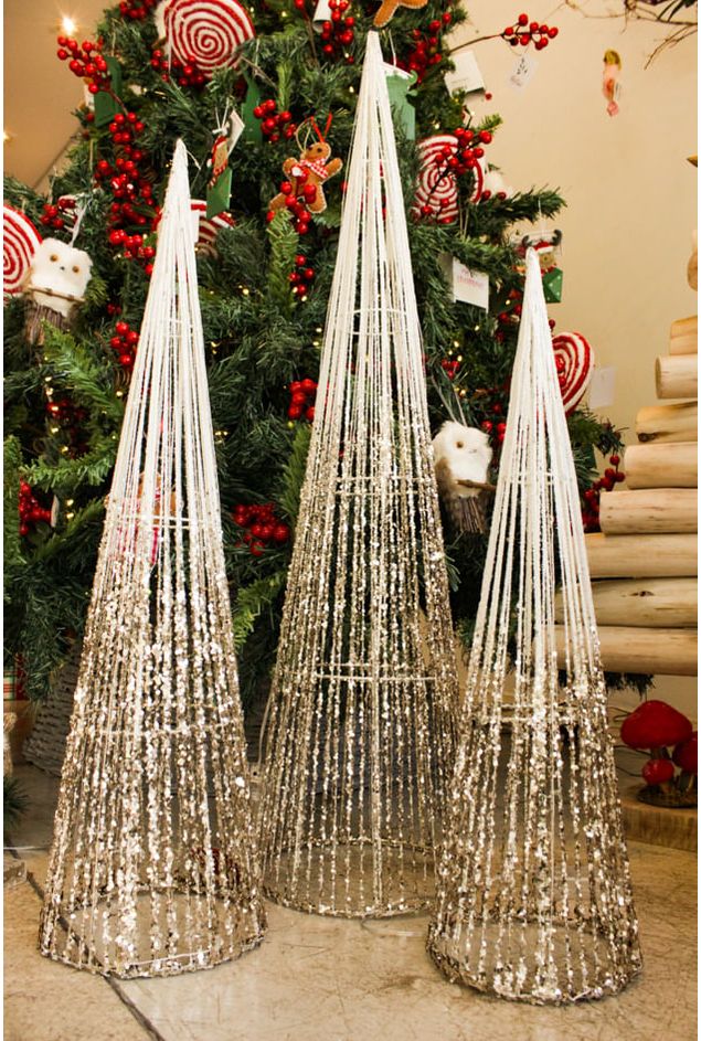 Kit Trio Árvores Cones Decorativas com Led Natal Kit Trio Árvores Cones Decorativas com Led Natal