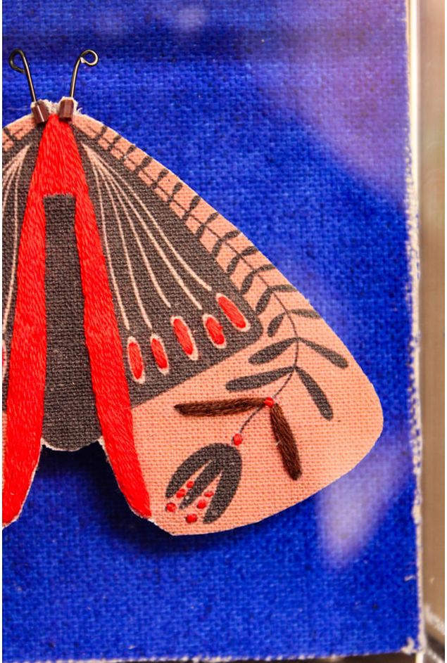 Quadro-Acrilico-Pinus-Borboleta-Marrom-Mercatto--3-