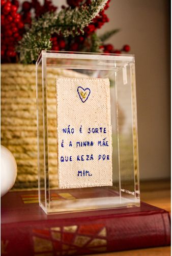 Quadro-Acrilico-Bordado-Nao-E-Sorte-E-Minha-Mae-Mercatto