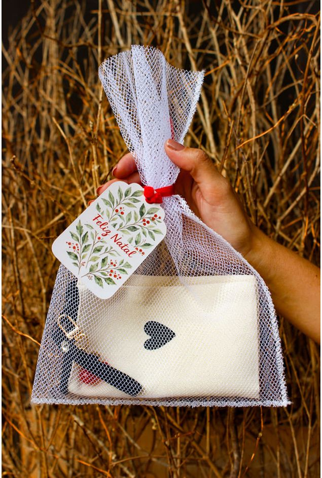 Necessarie-Carrego-o-que-amo--3-