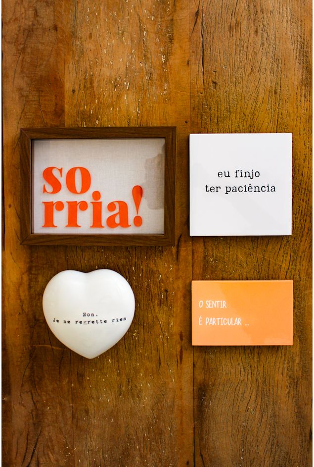 Combinação de Parede O Sentir É Particular Combinação de Parede O Sentir É Particular