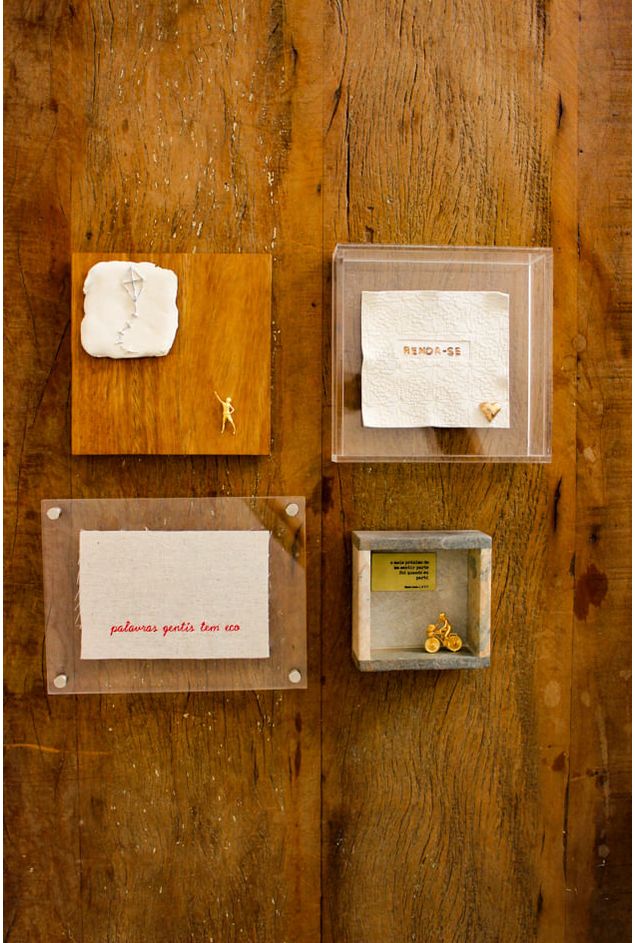 Combinação de Parede Gentileza Poética Combinação de Parede Gentileza Poética