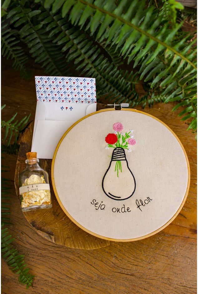 Kit Presente Ouro e Bordado Kit Presente Ouro e Bordado