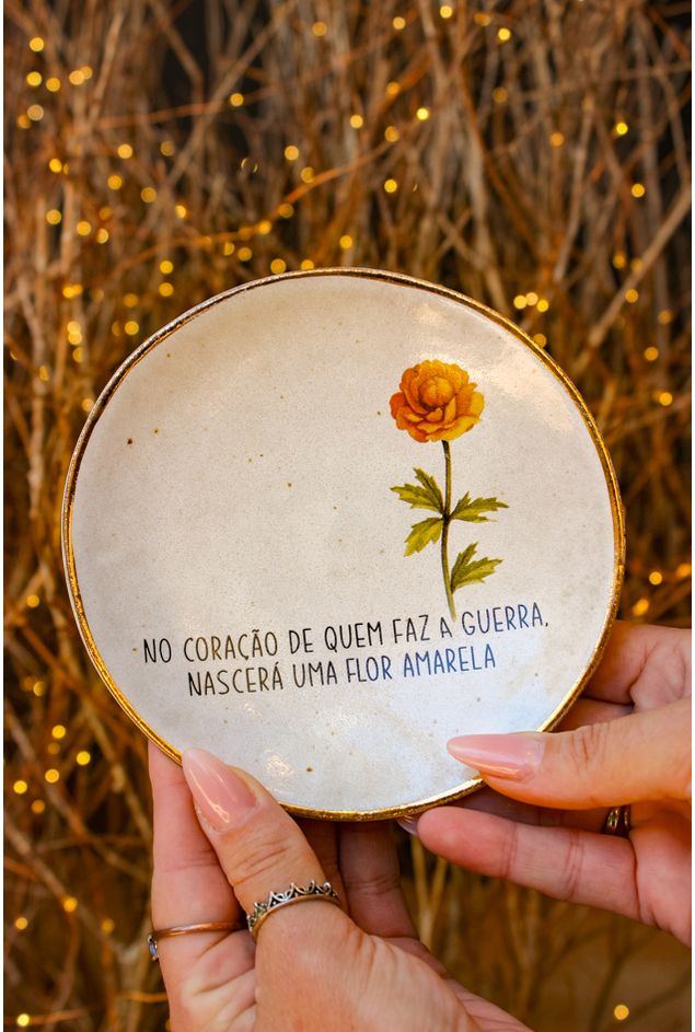 Pratinho-de-Ceramica-Flor-Amarela-Ø19-Mimo-Galeria--4-