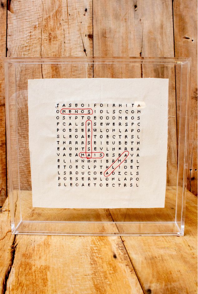 Quadro Acrílico Bordado Menos Pressa Mais Alma Mimo Galeria