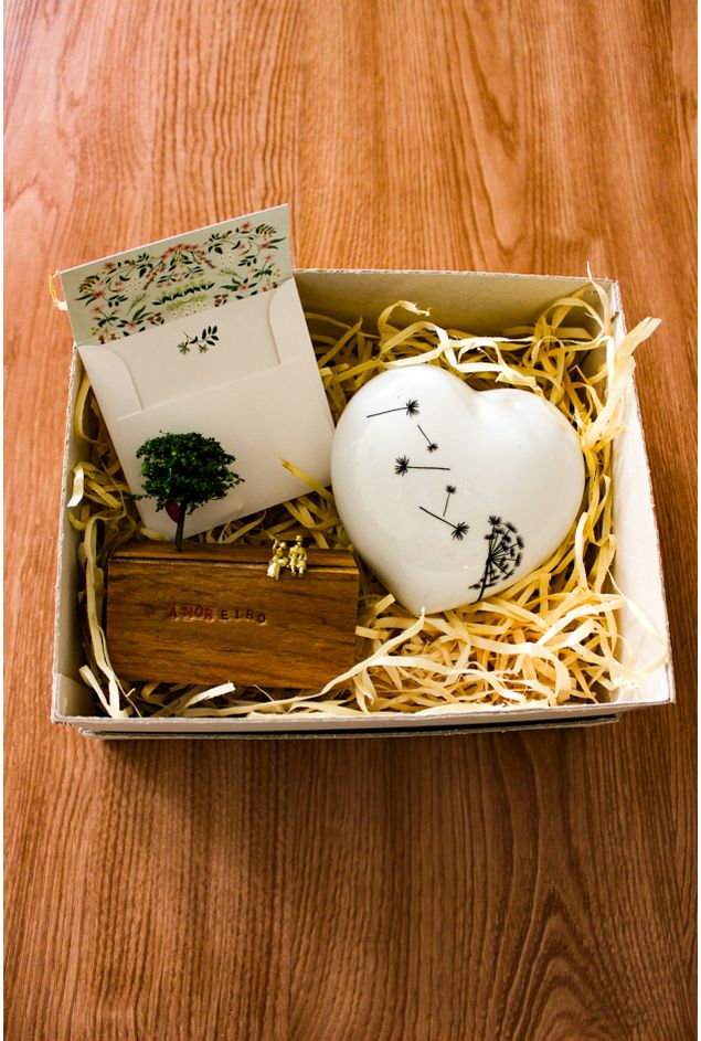 Kit Presente Lili e Amoreiro Kit Presente Lili e Amoreiro