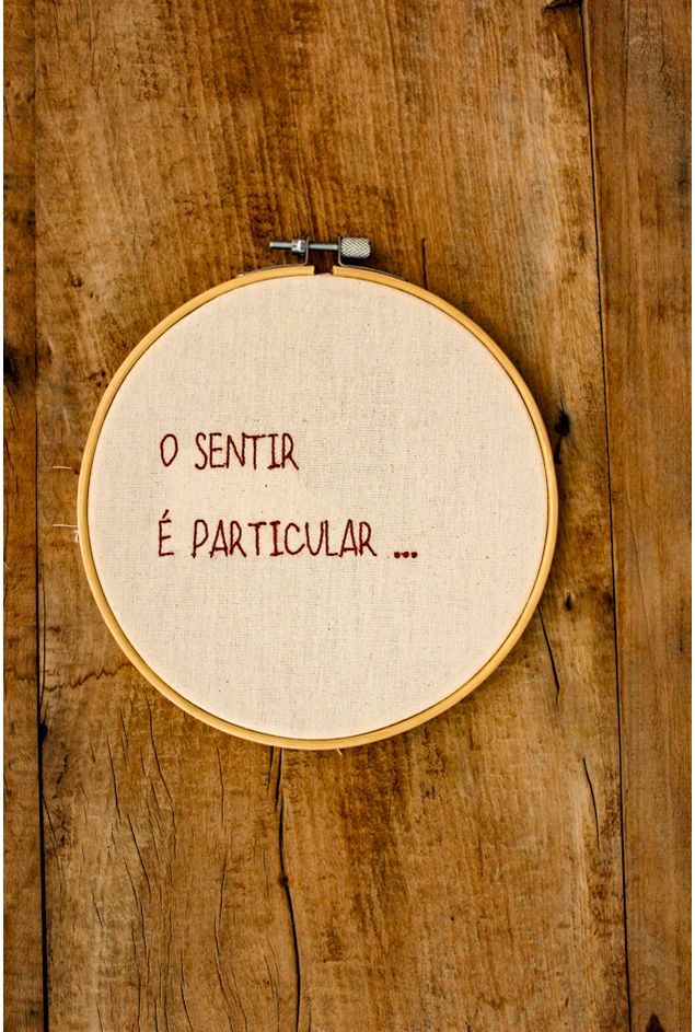 Bastidor-Bordado-O-Sentir-E-Particular-Mimo-Galeria--2-